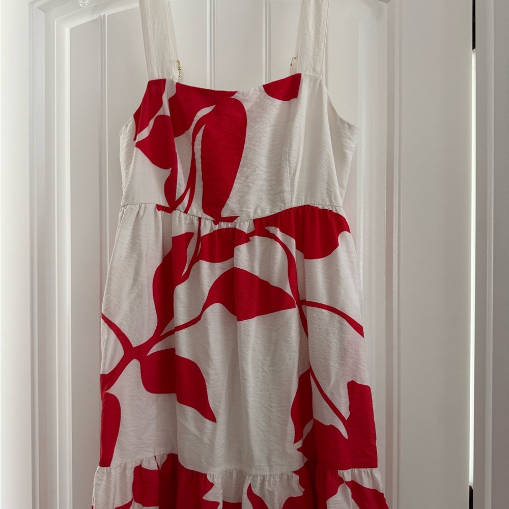 LIKE NEW Red and White Floral Maxi Dress